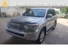 2012 Toyota Land Cruiser 4.6 ZX Spec, DVD Theater System, Sunroof, Unreg, Local AP *** PRICE INCLUSIVE GST ***
