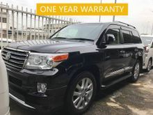 2014 Toyota Land Cruiser 4.6 ZX SUV ( JAPAN FULL SPECS ) ( SURROUND SOUND SYSTEM ) ( REAR ENTERTAINMENT SYSTEM )