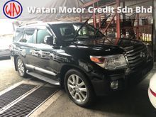 TOYOTA LAND CRUISER 4.6 ZX ACTUAL YR 2012 ,FULL SPEC,AIRMATIC,SUNROOF,LED LIGHT,HOME THEATER,MEMORY SEAT,SURROUNDING CAM,UNREG,KL AP FREE GMR WARRANTY