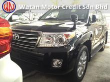 Toyota Land Cruiser 4.6 ZX FULL SPEC,SUNROOF,HOME THEATER,MEMORY SEAT,SURROUNDED CAMERA,LED DAYLIGHT,TRUE YEAR N CAN PROVE 12-UNREG