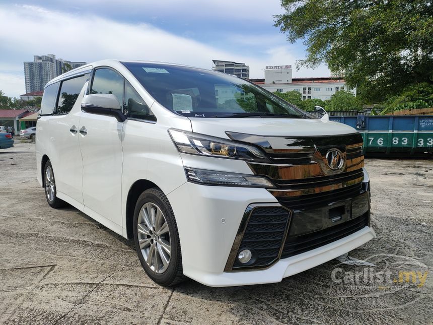 Recon 2017 Toyota Vellfire 2.5 Z Golden Eyes,SUNROOF,MOONROOF,FULL
