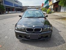 2004 BMW 318i 2.0 Lifestyle Sedan