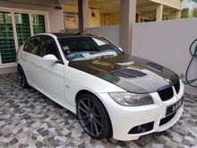 2005 BMW 320i 2.0 Sedan