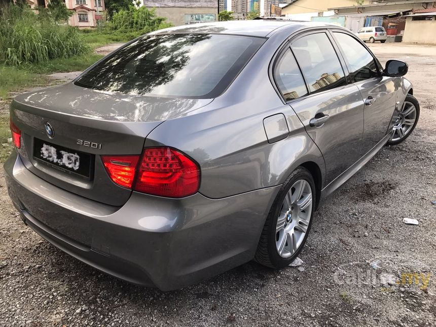 Bmw 320i 2010