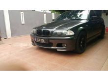 2001 BMW 325i 2.5 Sedan