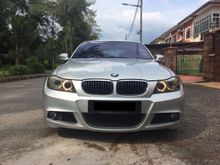 2009 BMW 325i 2.5 Sports Sedan