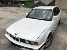 1990 BMW 525i 2.5 Sedan (M) E34 M-SPORT 6 CYLINDER 5 SPEED RUNNING CONDITION CAN BUY AND DRIVE