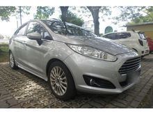 2013 Ford Fiesta 1.5 Titanium Sedan -- EASY SELL --
