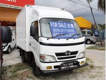 2009 Hino 300 Series 4.0 (M) -- GREAT DEAL --