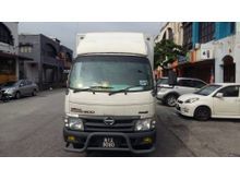 2013 Hino WU302R 4.0 Lorry