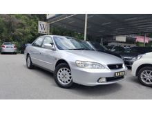 2001 Honda Accord 2.0 VTi Sedan 01