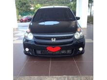 2004 Honda Stream 2.0 iV MPV