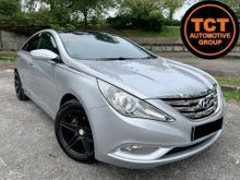 2011 Hyundai Sonata 2.0 PUSH START, LEATHER SEAT, POWER SEAT, PANAROMIC ROOF, REVERSE CAMERA