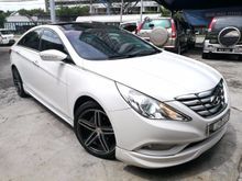 2011 Hyundai Sonata 2.0 (A) PanaromicRoof TipTopConditionFullSpec