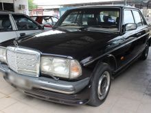 1977 Mercedes-Benz E280 2.5 (M)