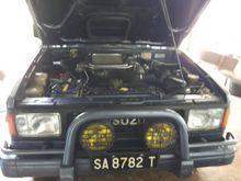 1990 Isuzu Trooper 2.8 SUV (A)