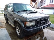 1999 Isuzu Trooper 3.1 SUV MT