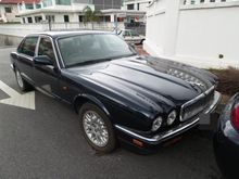 1995 Jaguar X300 3.2 (A)