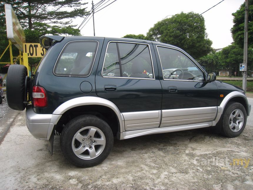 Kia sportage 2003 года