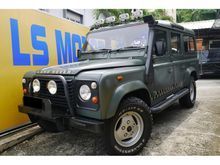 1990 Land Rover Defender 2.5 Pickup Truck 5SPEED DIESEL MANUAL,1VVIP OWNER,ACC FREE,FULL SERVICE RECORD LAND ROVER SPECIALIST,SELDOM USE,ALL ORIGINAL.
