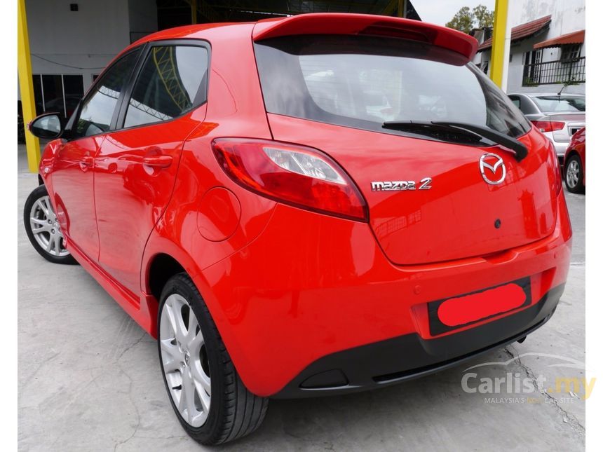 Mazda 2 2012