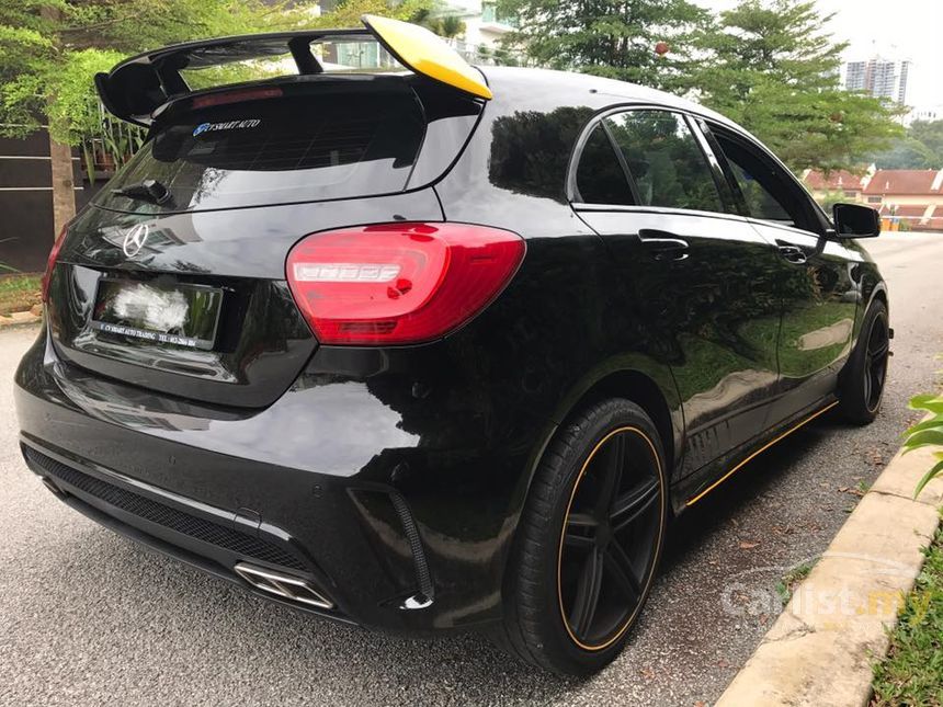 MercedesBenz A200 2014 1.6 in Kuala Lumpur Automatic Hatchback Black