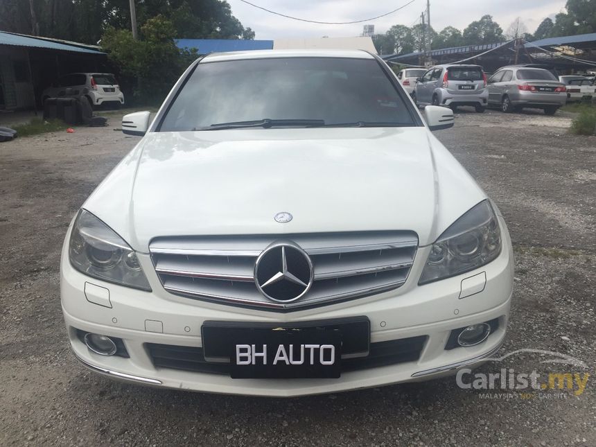 Mercedes-Benz C200 CGI 2011 Avantgarde 1.8 in Kuala Lumpur 