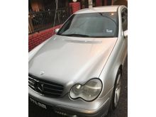 2001 MERCEDES-BENZ C200 2.0 SEDAN