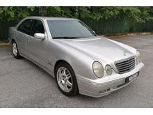 2000 Mercedes-Benz E200 2.0 Avantgarde Sedan W210