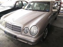 1996 Mercedes-Benz E230 2.3 (A) -- WELL MAINTAINED --