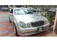 2004 Mercedes-Benz E240 2.6 Avantgarde Sedan