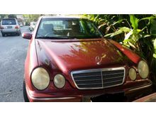 1999 Mercedes-Benz E240 2.4 Classic Sedan