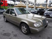 1995 Mercedes-Benz E280 (A)
