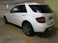 2007 - 2010 Mercedes-Benz ML350 3.5 SUV