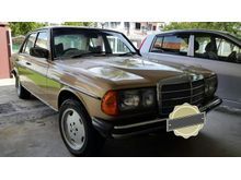 1983 Mercedes-Benz 200 2.0