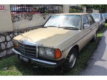 1985 Mercedes-Benz 230E (M) REG 1986 -- WELL MAINTAINED --