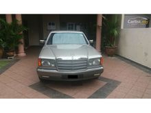 1988 Mercedes-Benz 300SE 0