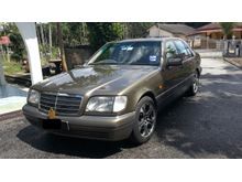 1996 Mercedes-Benz S280 2.8 Sedan