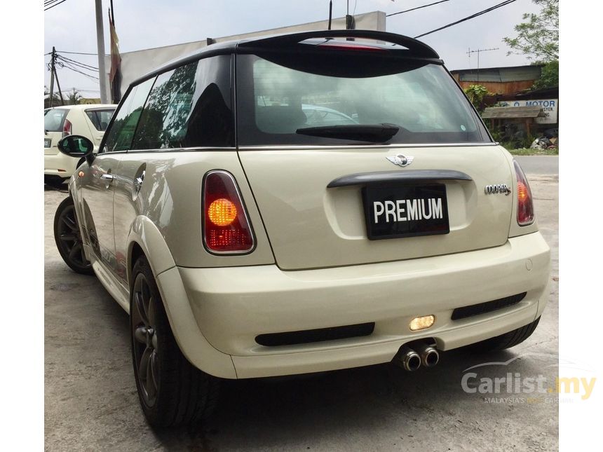 MINI COOPER S 2005 in Selangor Automatic White for RM 