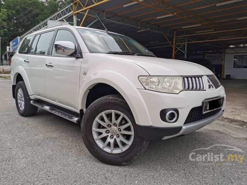 Mitsubishi pajero sport 2011