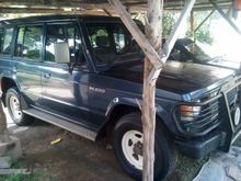 1990 Mitsubishi Pajero 2.5 SUV