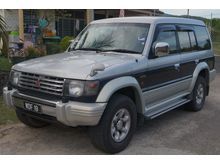 1993 Mitsubishi Pajero 3.0 SUV