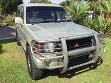 1999 Mitsubishi Pajero 2.4 M