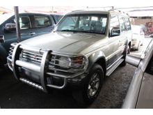 2001 Mitsubishi Pajero 2.4 SUV -- WELL MAINTAINED --