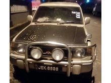 1997 Mitsubishi Pajero 2.6 SUV