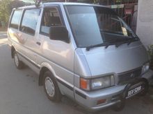 2004 Nissan c22