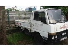 1989 Nissan Cabstar Lorry