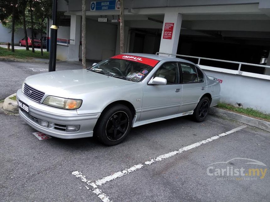 Nissan cefiro 2000