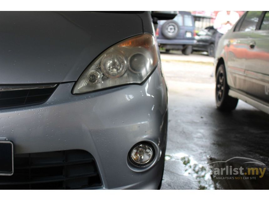 Perodua Alza 2010 EZ 1.5 in Kedah Automatic MPV Silver for 