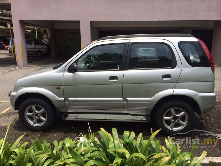 Perodua Kembara 2000 EZ 1.3 in Selangor Automatic SUV 